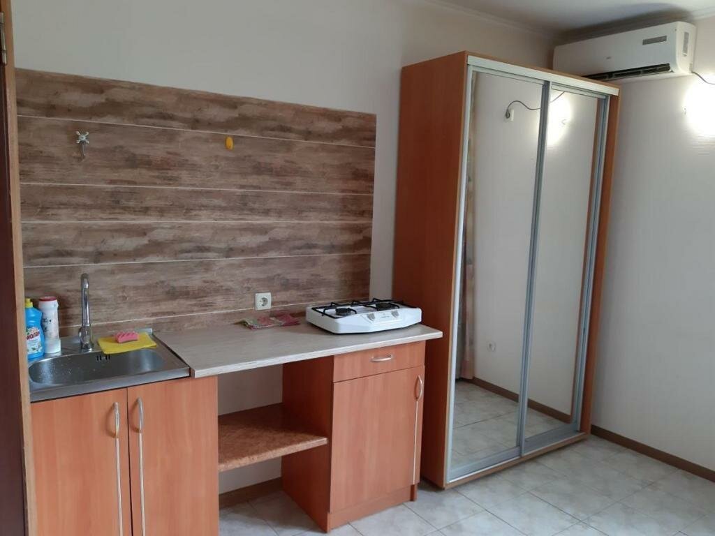 Гостевой дом  Лавровый Сад Алупка