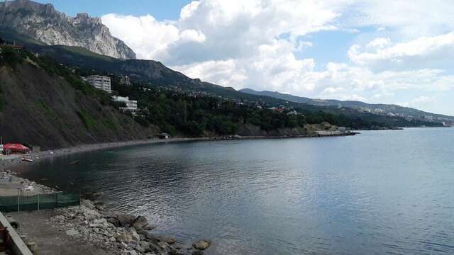 Гостевой дом Лавровый Сад Алупка-37