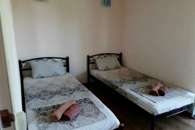 Гостевой дом Лавровый Сад Алупка-82