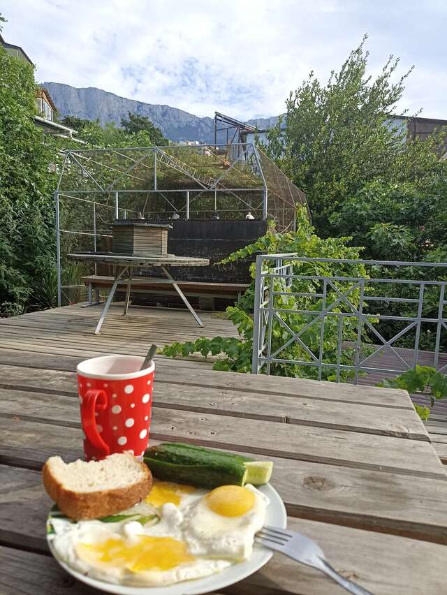 Гостевой дом Лавровый Сад Алупка-31