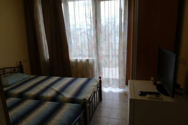 Гостевой дом Лавровый Сад Алупка-156